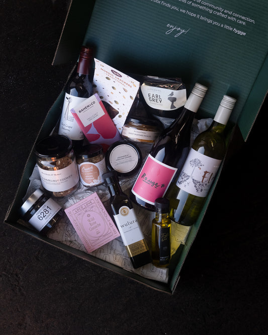 Deluxe Corporate Gift Hamper with Wine